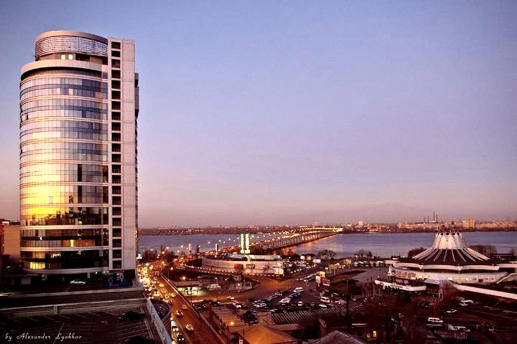 Staybridge Mini-Hotel In Most City Panoramic River View Dnipro Luaran gambar